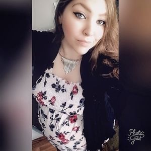 Meet your Posher, Amanda